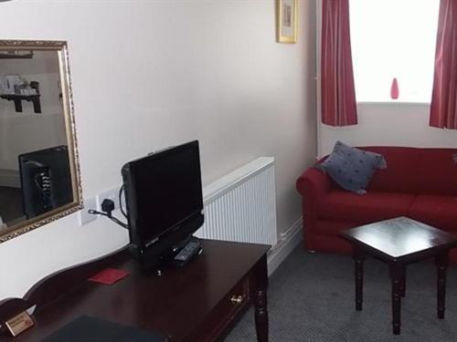 The White Horse Hotel Beyton Room photo