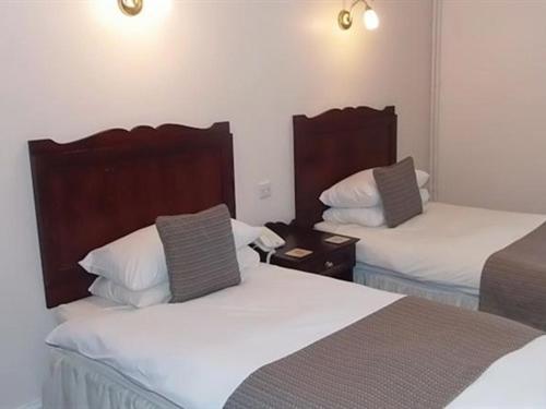 The White Horse Hotel Beyton Room photo
